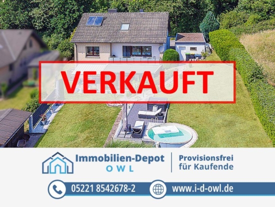 Freistehendes Zuhause mit Fernblick, kleinem Pool und viel Raum zur Entfaltung, 32689 Kalletal, Einfamilienhaus zum Kauf